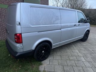 Voertuigafbeelding 4