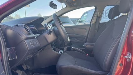 Voertuigafbeelding 6