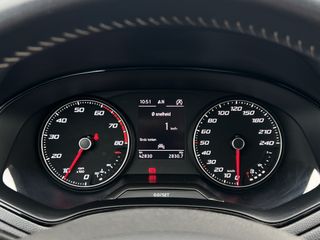 Voertuigafbeelding 16