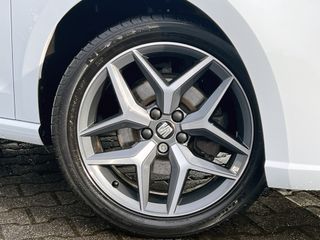 Voertuigafbeelding 6