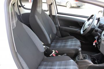 Voertuigafbeelding 19