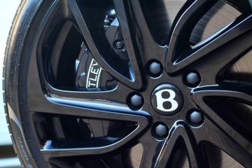 Voertuigafbeelding 70