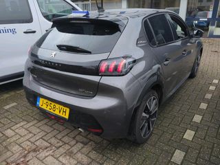 Voertuigafbeelding 2