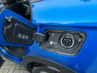 Voertuigafbeelding 9