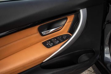 Voertuigafbeelding 26