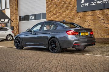 Voertuigafbeelding 3