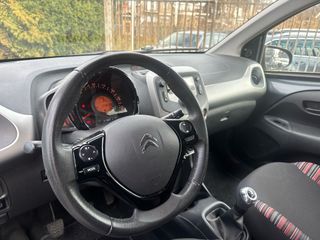 Voertuigafbeelding 6