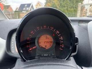 Voertuigafbeelding 7