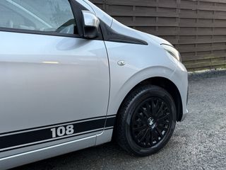 Voertuigafbeelding 12