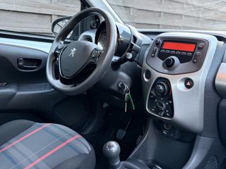 Voertuigafbeelding 3