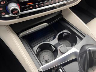 Voertuigafbeelding 44