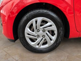 Voertuigafbeelding 17