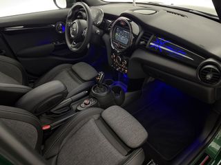 Voertuigafbeelding 36