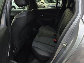 Voertuigafbeelding 36