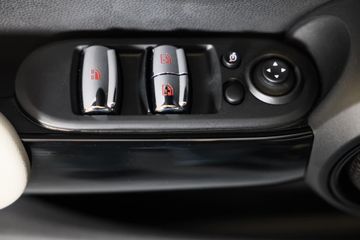 Voertuigafbeelding 34