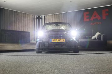 Voertuigafbeelding 6