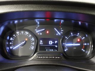 Voertuigafbeelding 16