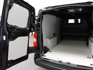 Voertuigafbeelding 30