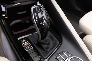 Voertuigafbeelding 18