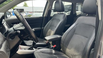 Voertuigafbeelding 8