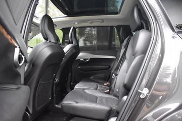 Voertuigafbeelding 14