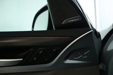 Voertuigafbeelding 44