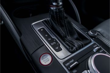 Voertuigafbeelding 31