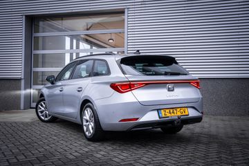 Voertuigafbeelding 12