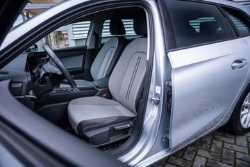 Voertuigafbeelding 7