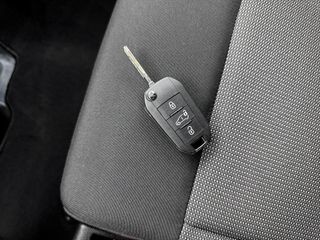 Voertuigafbeelding 14