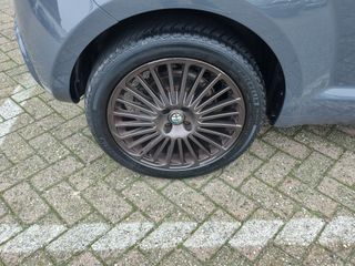 Voertuigafbeelding 33