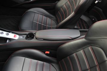 Voertuigafbeelding 49