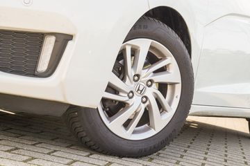 Voertuigafbeelding 12