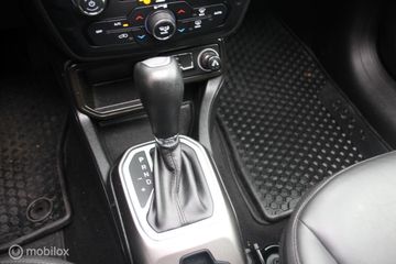 Voertuigafbeelding 26