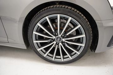 Voertuigafbeelding 32