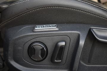 Voertuigafbeelding 25