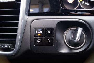 Voertuigafbeelding 13