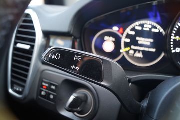 Voertuigafbeelding 16