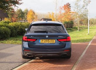 Voertuigafbeelding 8