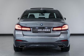 Voertuigafbeelding 6