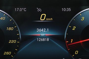 Voertuigafbeelding 13