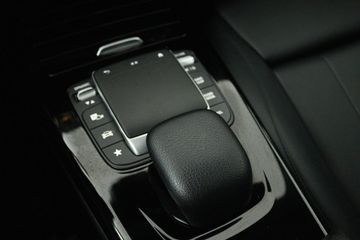 Voertuigafbeelding 21