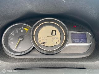 Voertuigafbeelding 21