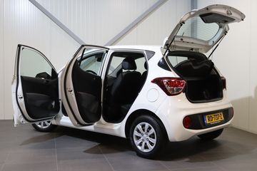 Voertuigafbeelding 4