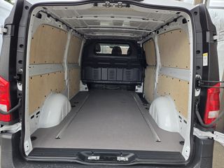 Voertuigafbeelding 32