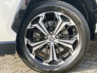 Voertuigafbeelding 6