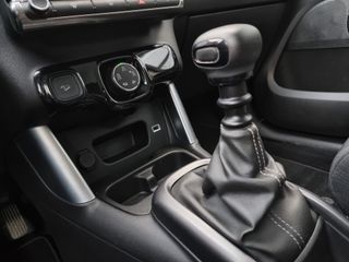 Voertuigafbeelding 17