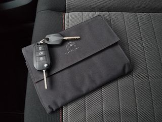 Voertuigafbeelding 32