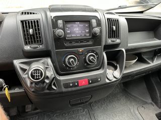 Voertuigafbeelding 14