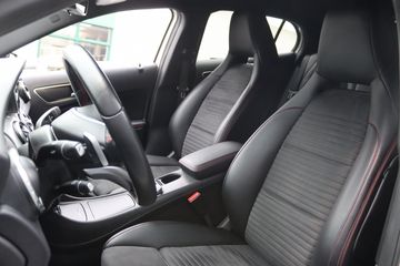 Voertuigafbeelding 38